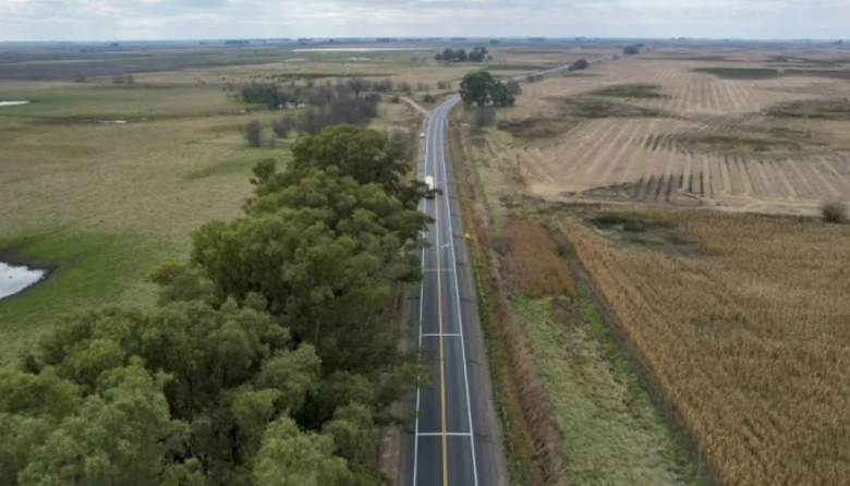 Anunciaron la repavimentación de rutas provinciales y mejoramiento de caminos rurales