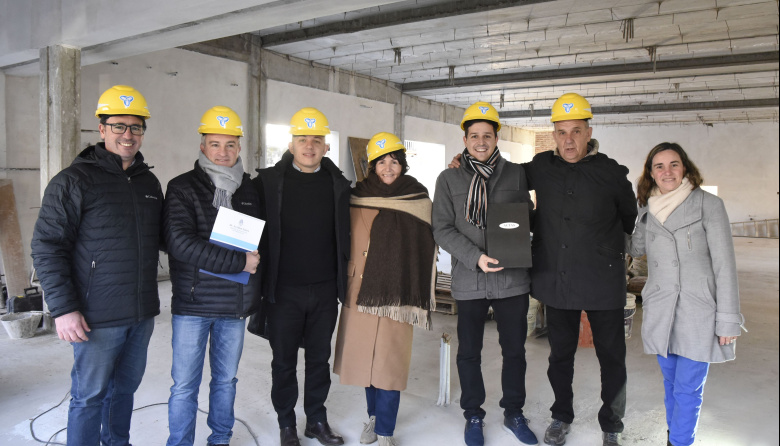 Pablo y Avelino Zurro recorrieron la reactivación del edificio de la Cámara de Comercio