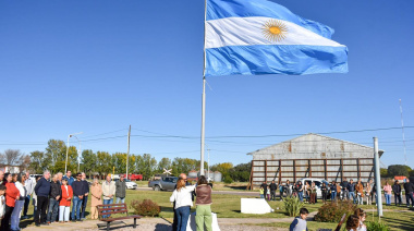 Homenaje en Juan José Paso: emotivo acto en memoria del ARA General Belgrano y de los dos Pasenses que allí murieron