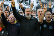 La CGT marchó con fuertes críticas al gobierno: “ni siquiera hay diálogo”